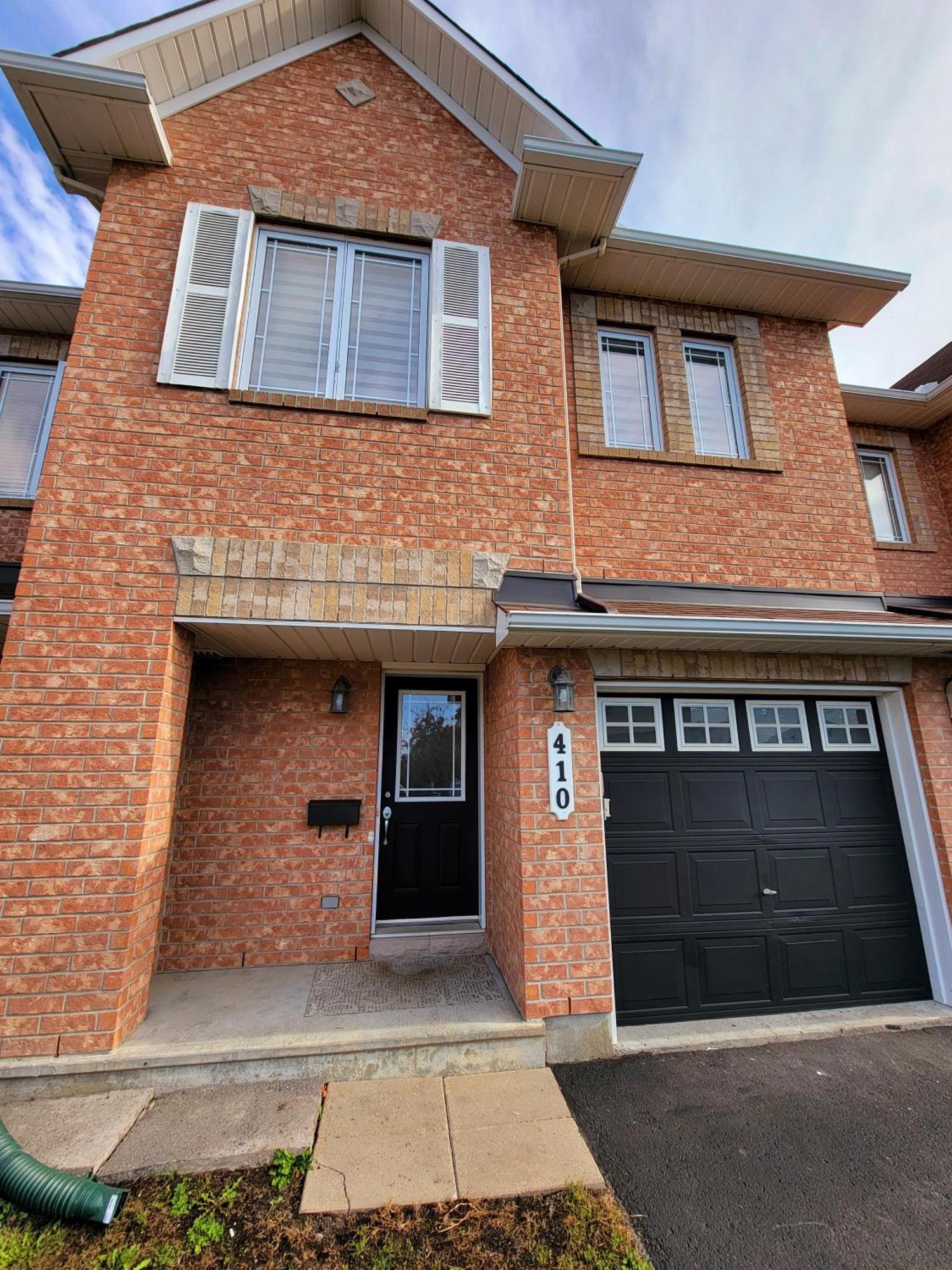 Cozy 3 Bedroom Town House 20 Min From Ottawa Down Town And Airport Luaran gambar